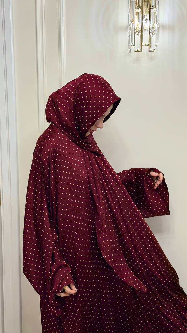 Aviator Caperusa Jurk van Basic Zijde – Modest Fashion met Verborgen Rits