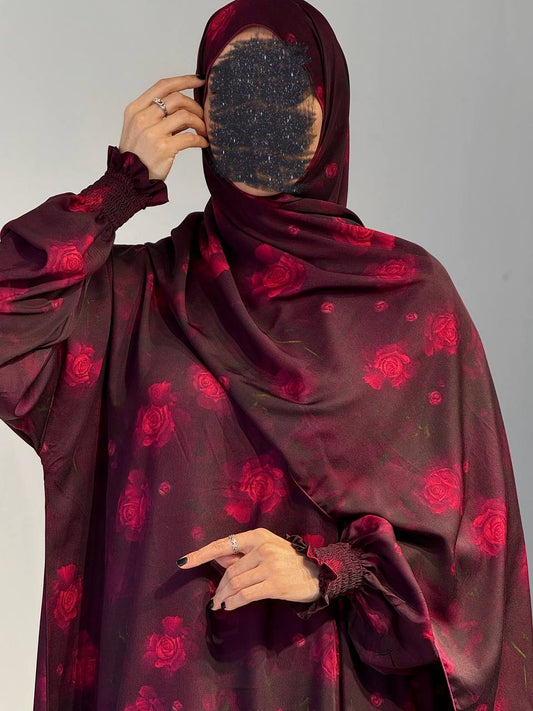 Gebedsjurk met rozenprint – Stijlvol, ruim en spiritueel